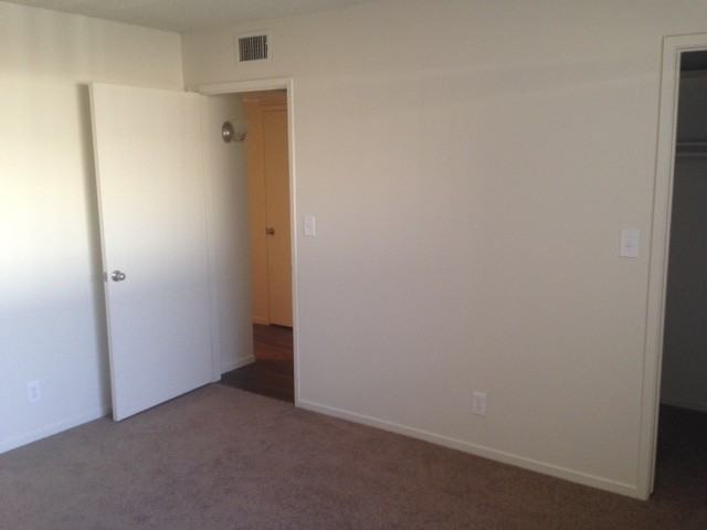 Gatewood Park - Photo 5 of 10