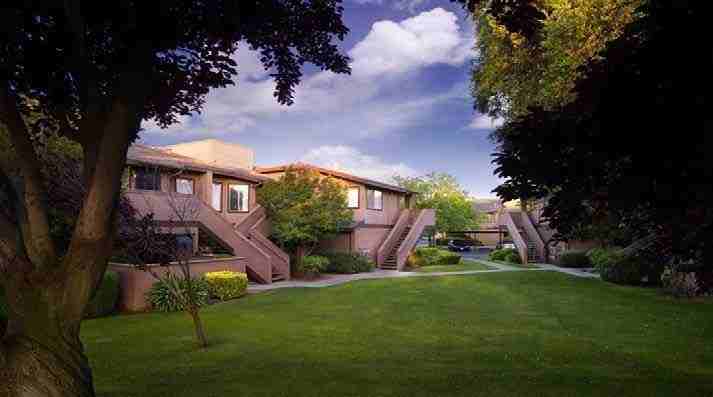 West Pointe Apartments - Photo 6 of 40