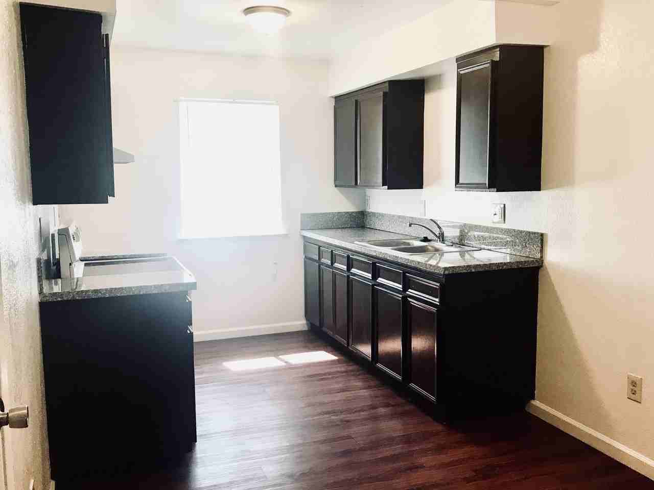 Pacific Pines - Photo 6 of 40