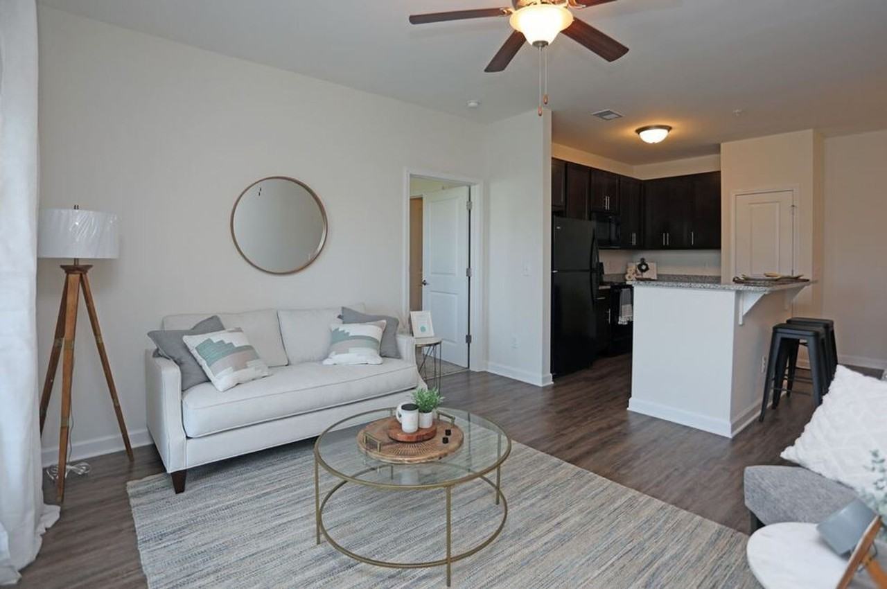 Arrowhead Apartments - Photo 3 of 8