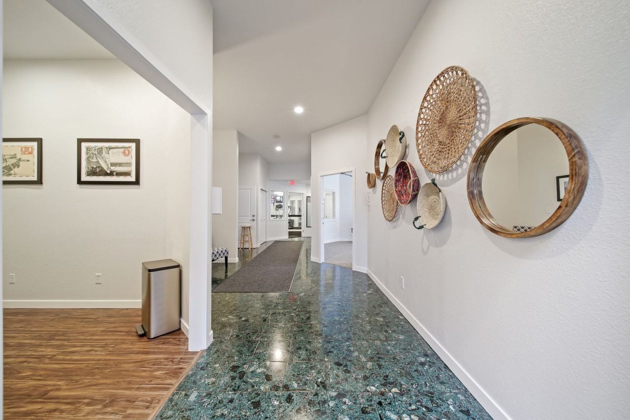 Talisman - Photo 4 of 16