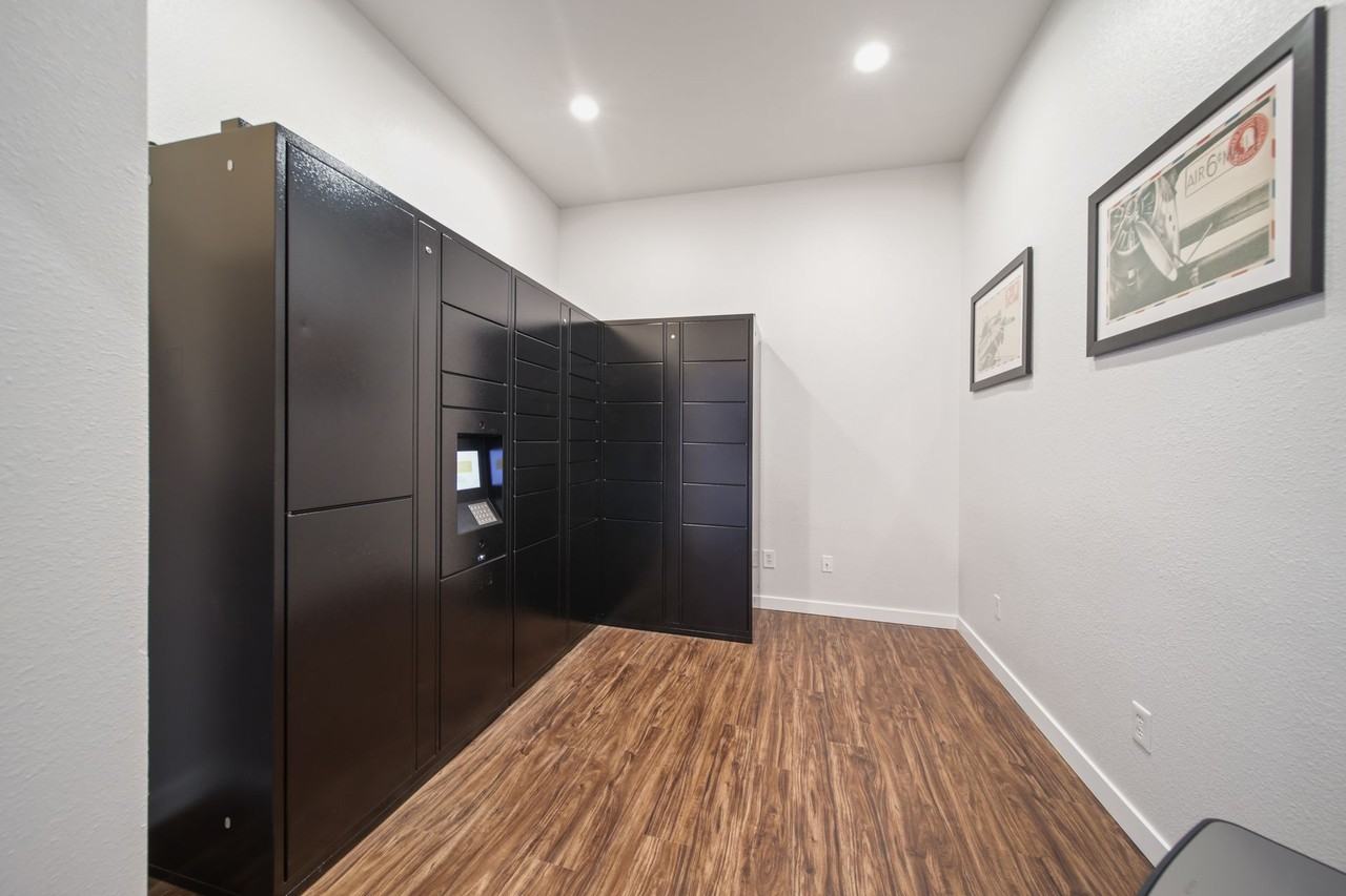 Talisman - Photo 5 of 16