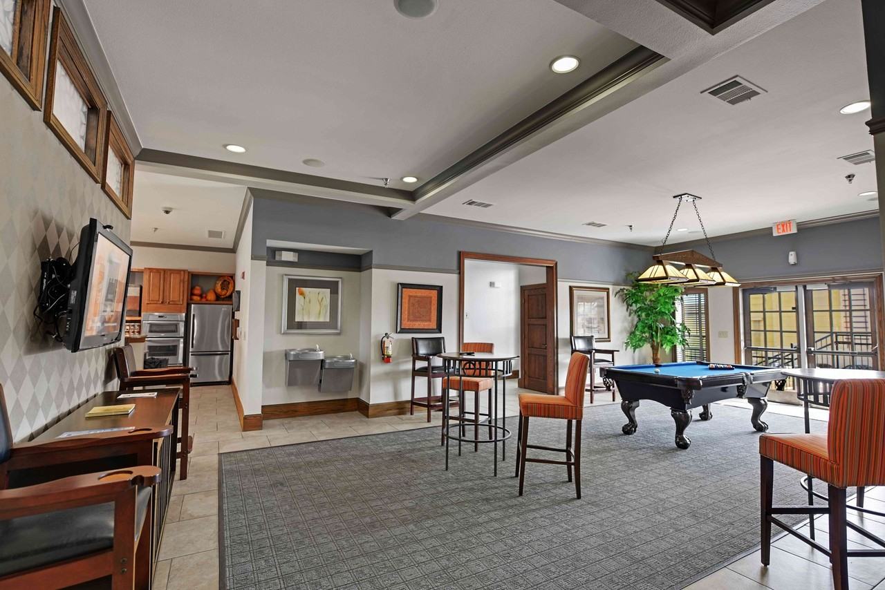 Avanti Hills - Photo 4 of 50