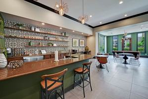 featured image of 501 E Stassney Ln