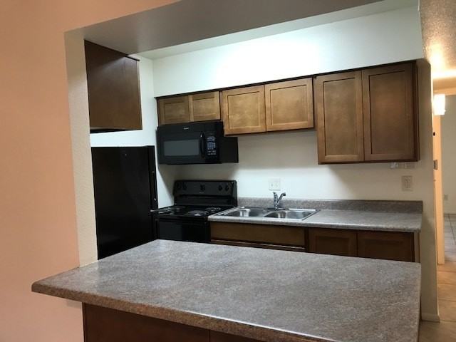 It's hop to live in the square - Photo 2 of 16