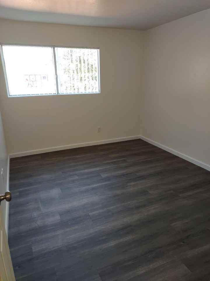 Midtown Commons - Photo 7 of 8