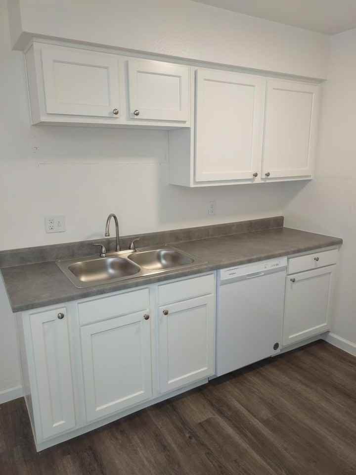 Midtown Commons - Photo 7 of 10