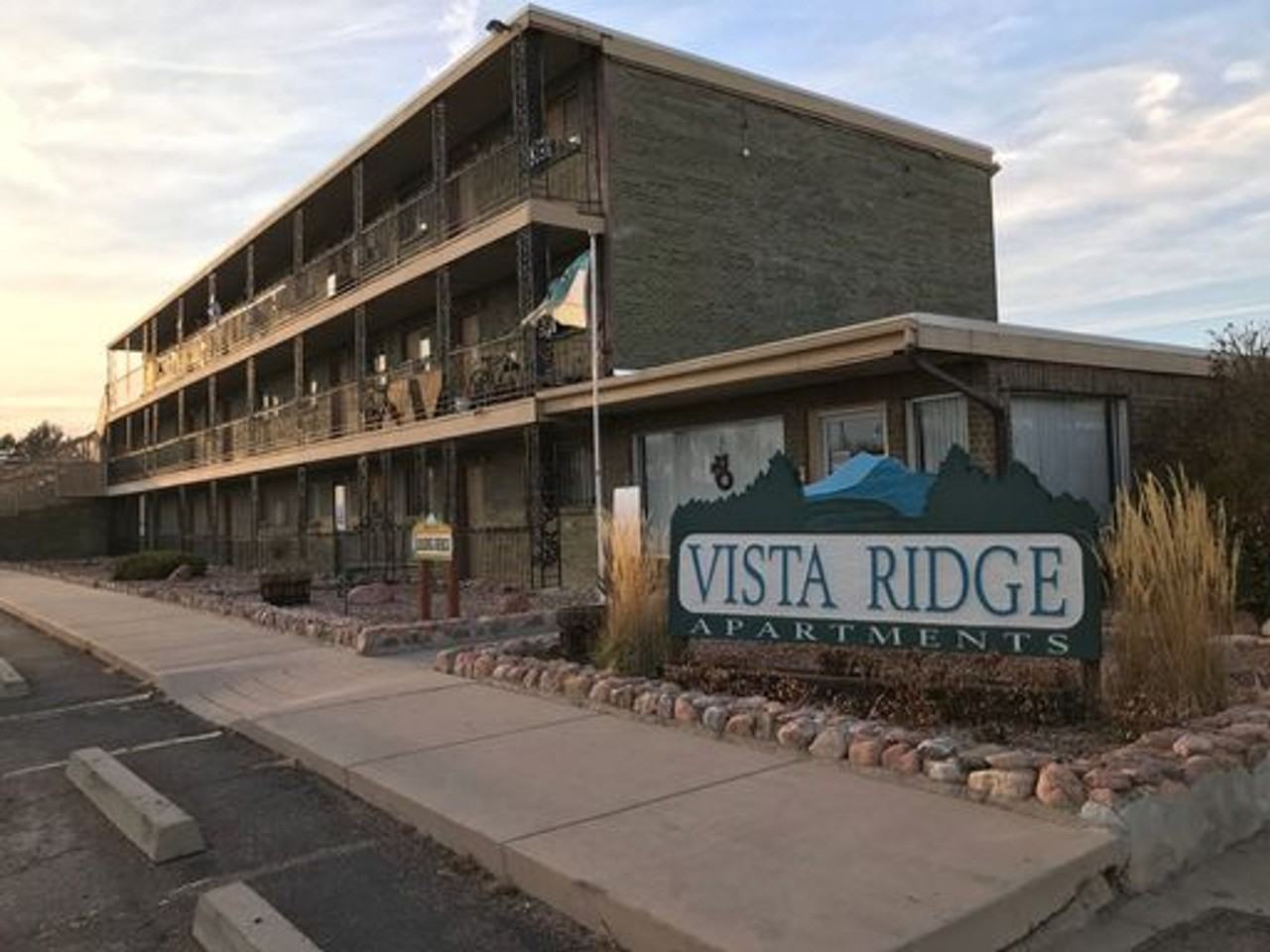 Vista Ridge Apartments - Photo 2 of 4