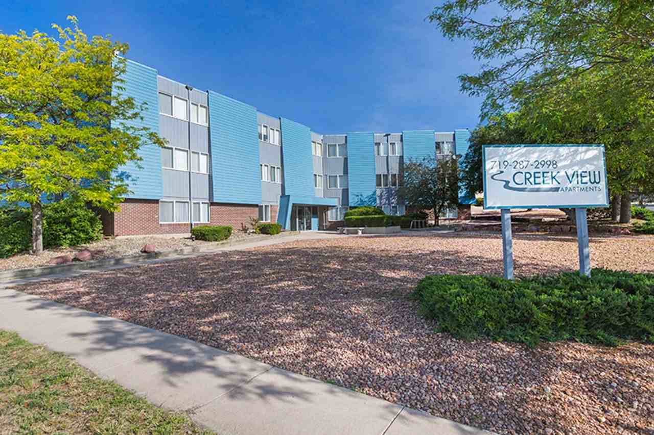 Creek View Apartments - Photo 2 of 4