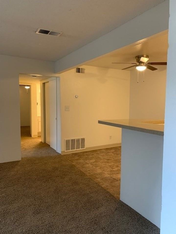 Parkside Apartments - Photo 3 of 10