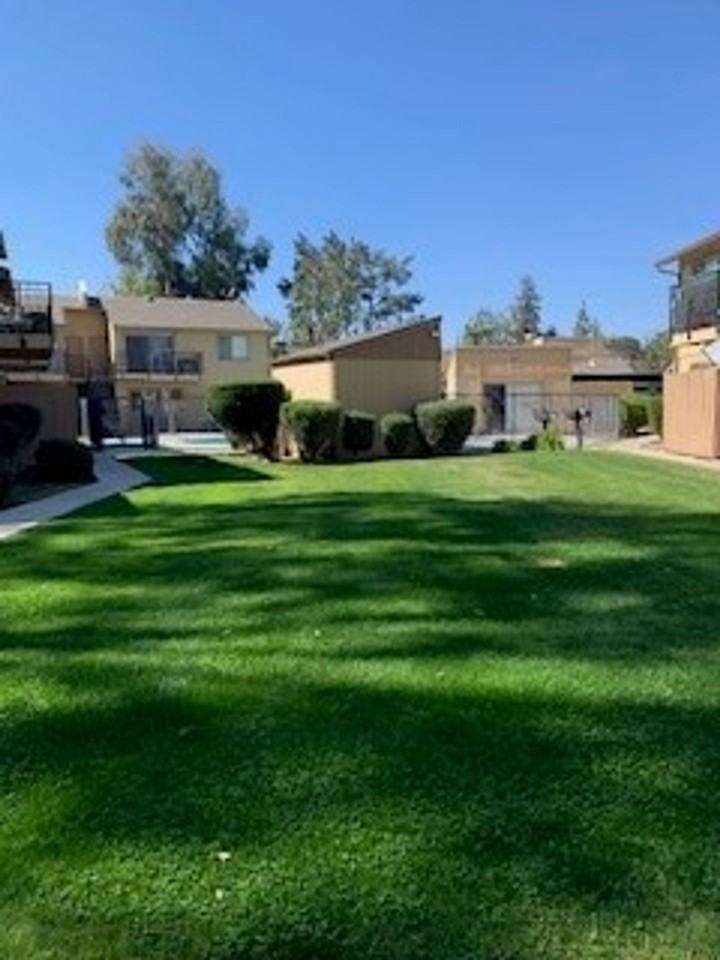 Parkside Apartments - Photo 5 of 10