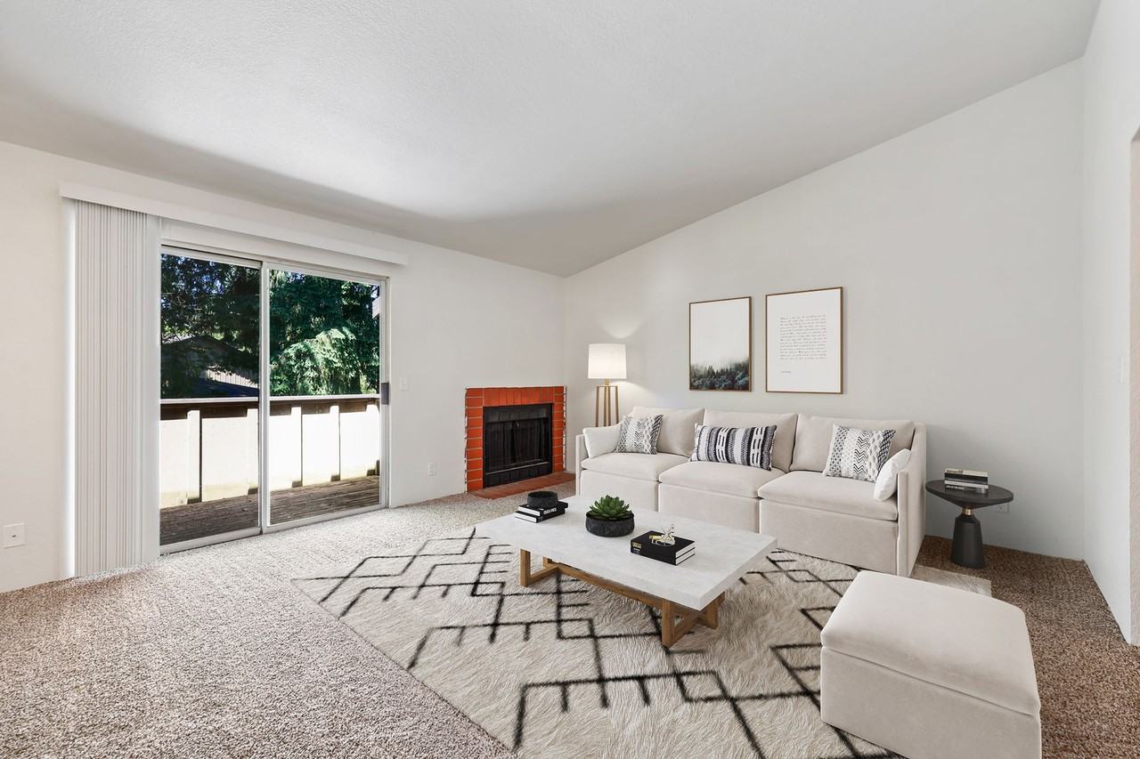 Sherwood Glen - Photo 6 of 9