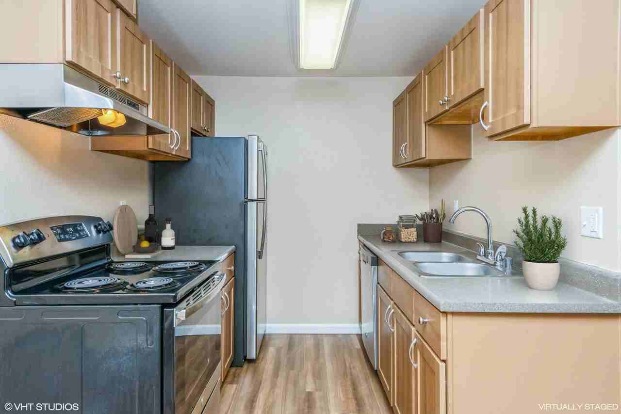 Willow Green Village - Photo 2 of 16