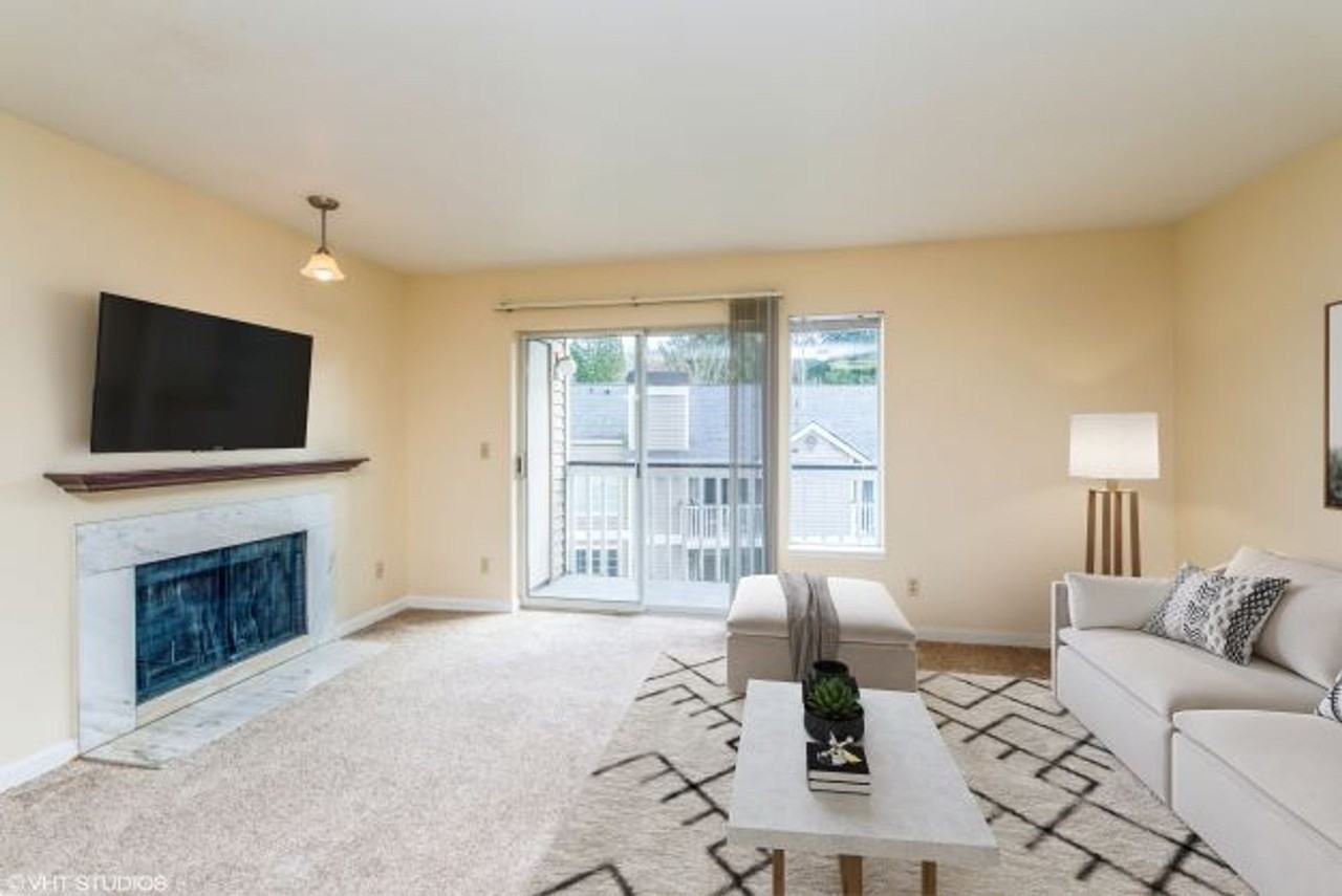 Pacific Heights - Photo 3 of 6