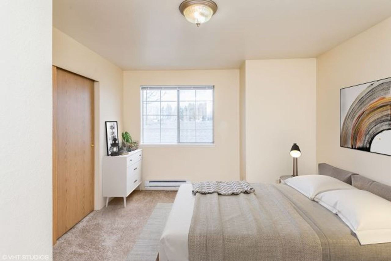 Pacific Heights - Photo 5 of 6