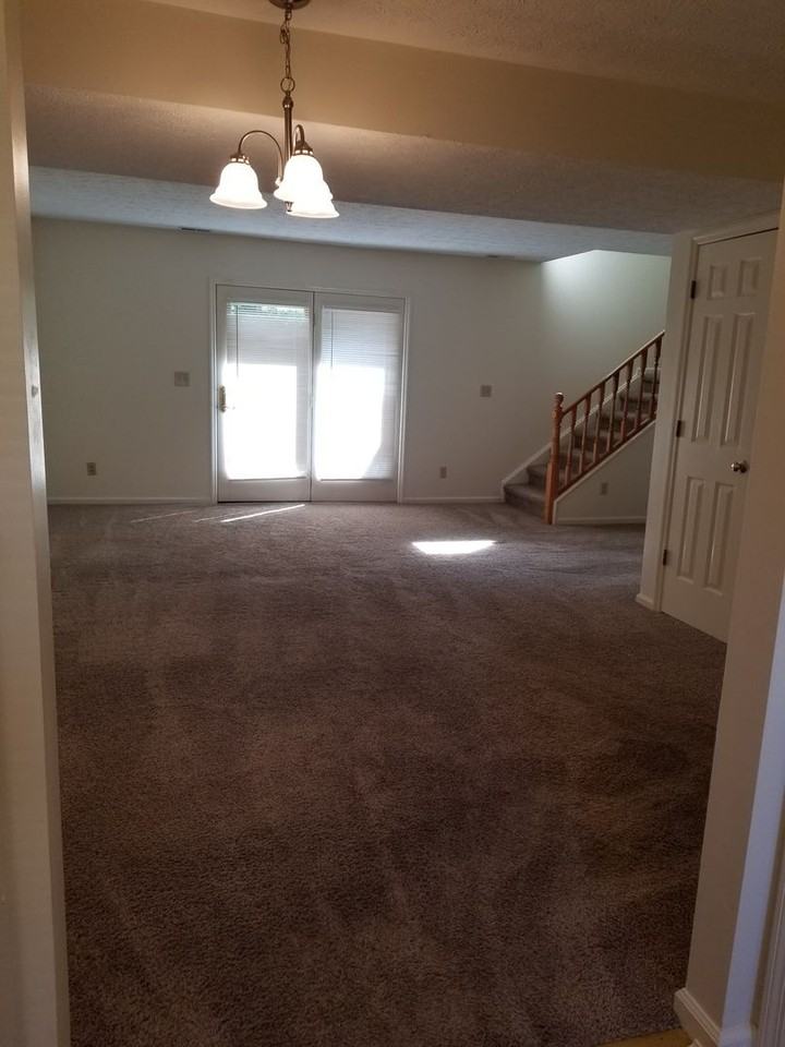 120 Alderman Dr - Photo 4 of 11