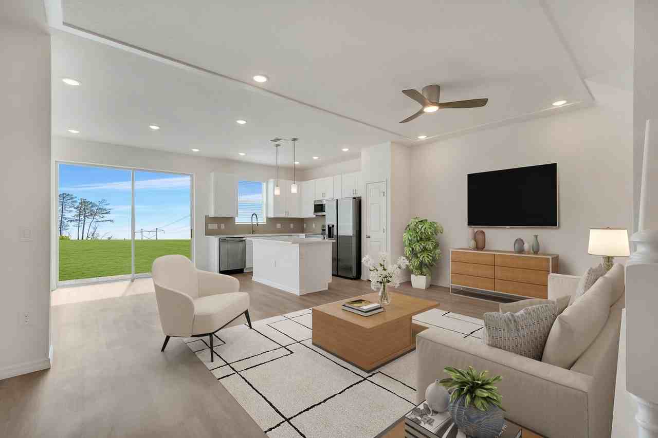 Valencia Isle - Photo 4 of 50