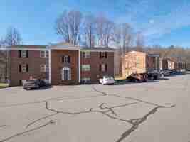 featured image of 217 Pine St