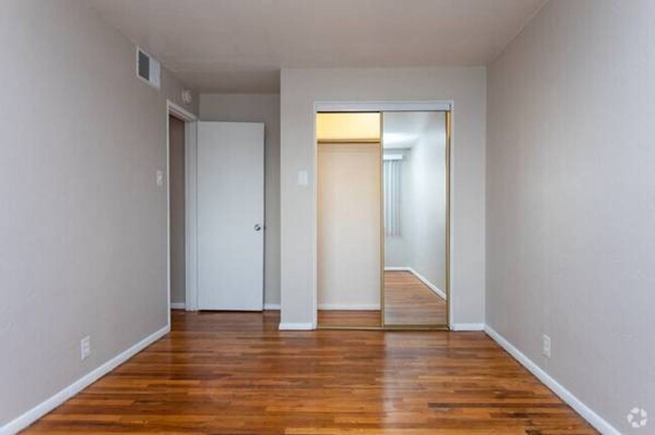 Peak 1535 on South 8th Street - Photo 4 of 7