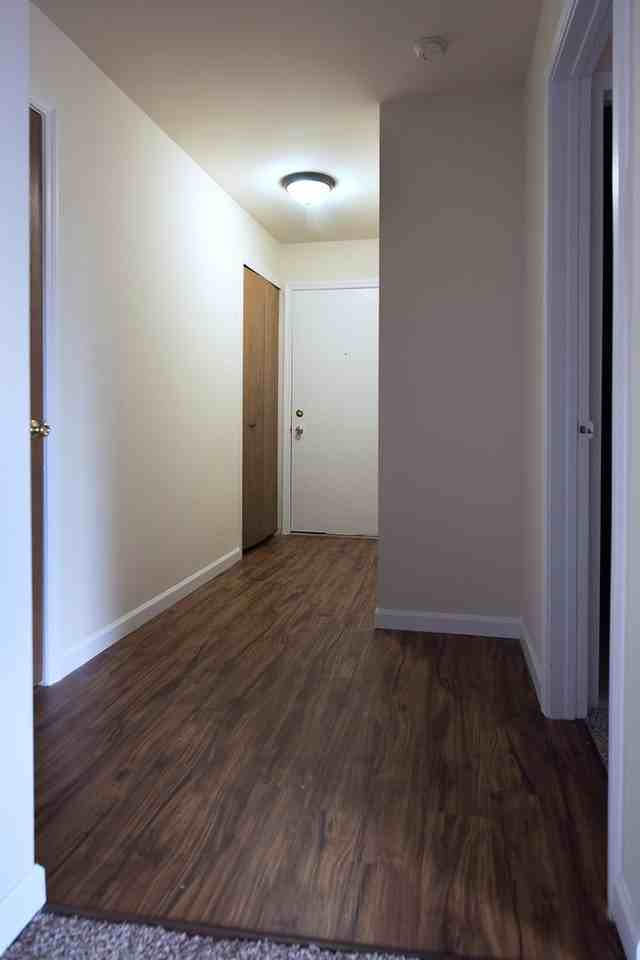 Parkcrest Apartments - Photo 7 of 24