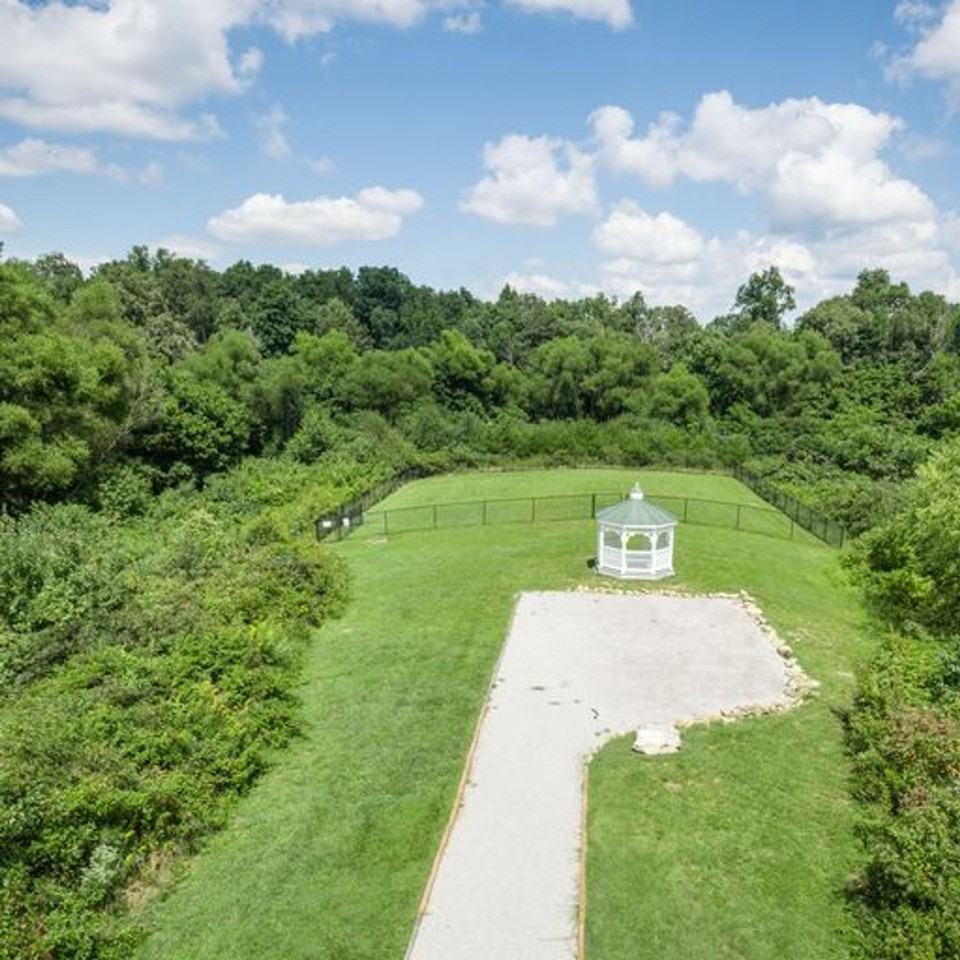 Charleston Place - Photo 4 of 50