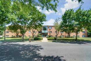 500 - BROAD MEADOWS PLAZA - Photo 1 of 1