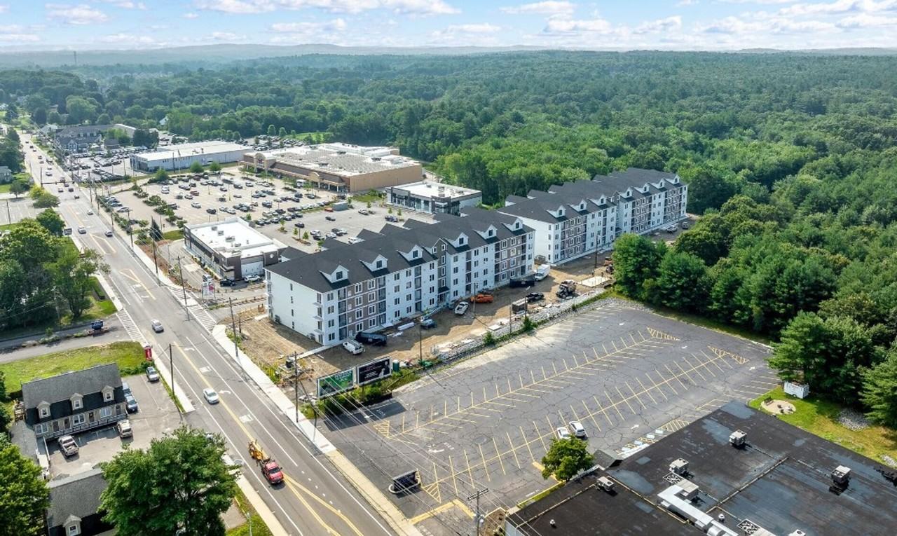 330 East Central Street - Photo 3 of 50