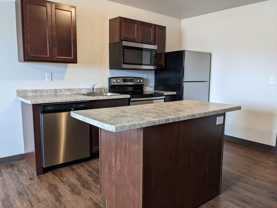 Park West apartments - Photo 1 of 1