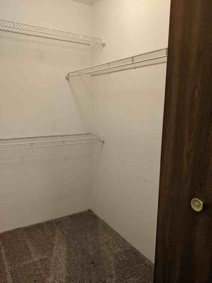 Landview Apartments - Photo 6 of 19