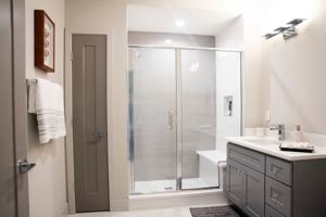 featured image of 2 Plainview Ln