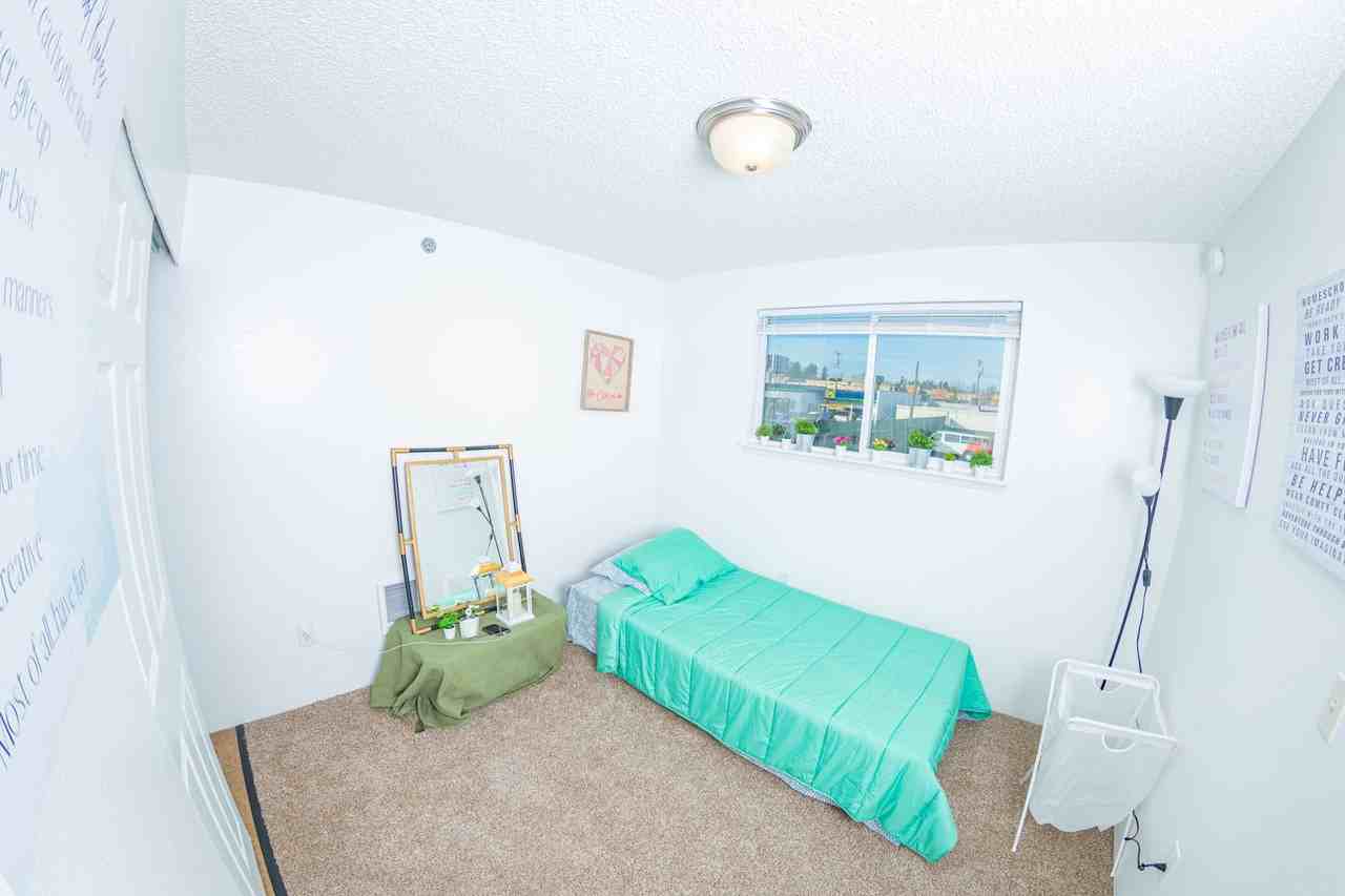 5930 Sixth Ave - Photo 5 of 50