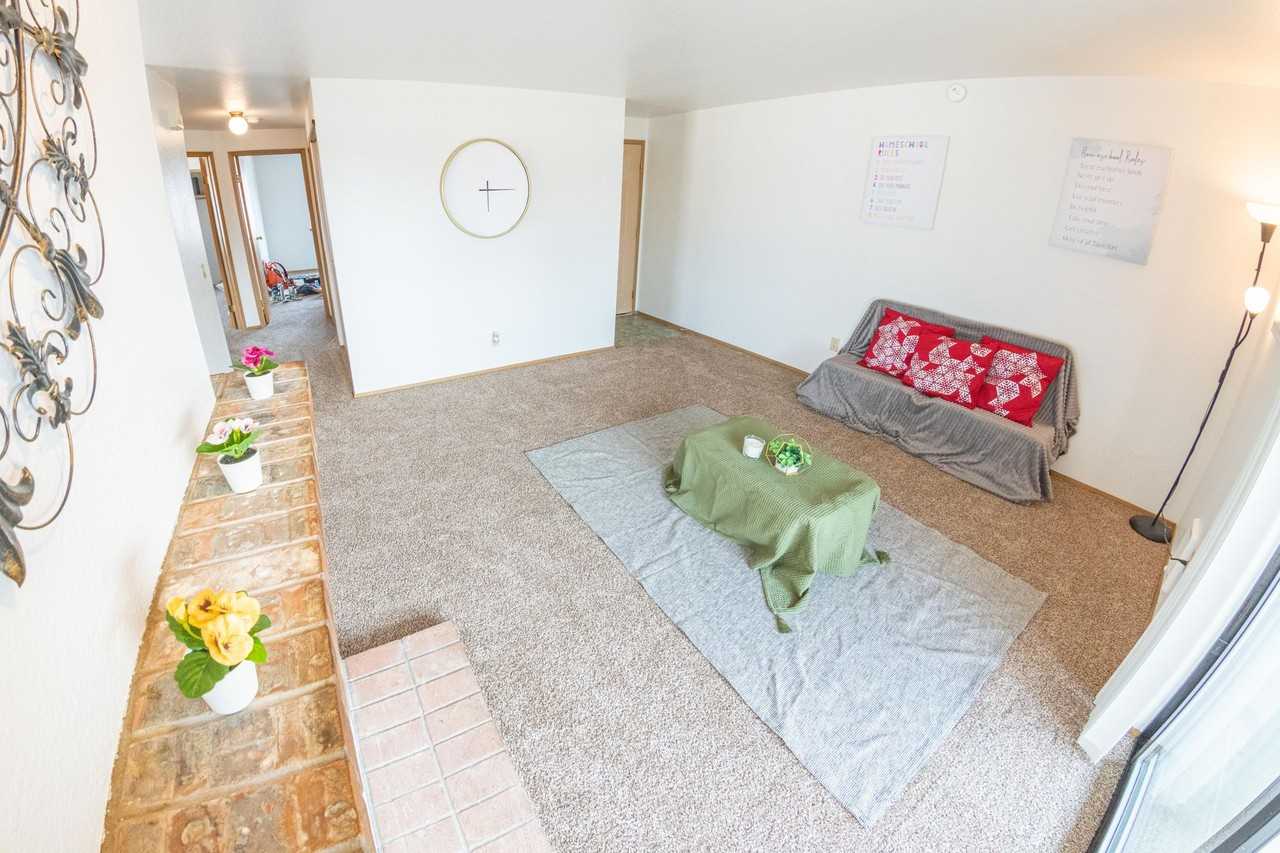 3601 & 3609  I Street NE - Photo 4 of 24