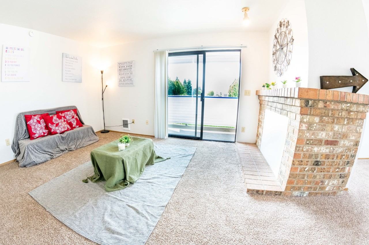 3601 & 3609  I Street NE - Photo 6 of 24