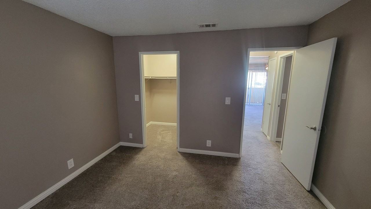Sunset Springs Apartments - Photo 3 of 27