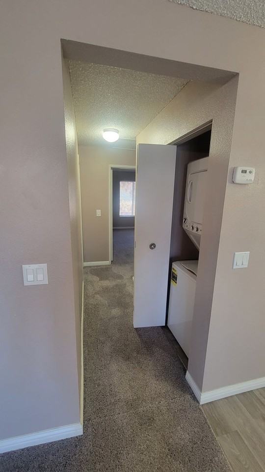 Sunset Springs Apartments - Photo 6 of 9
