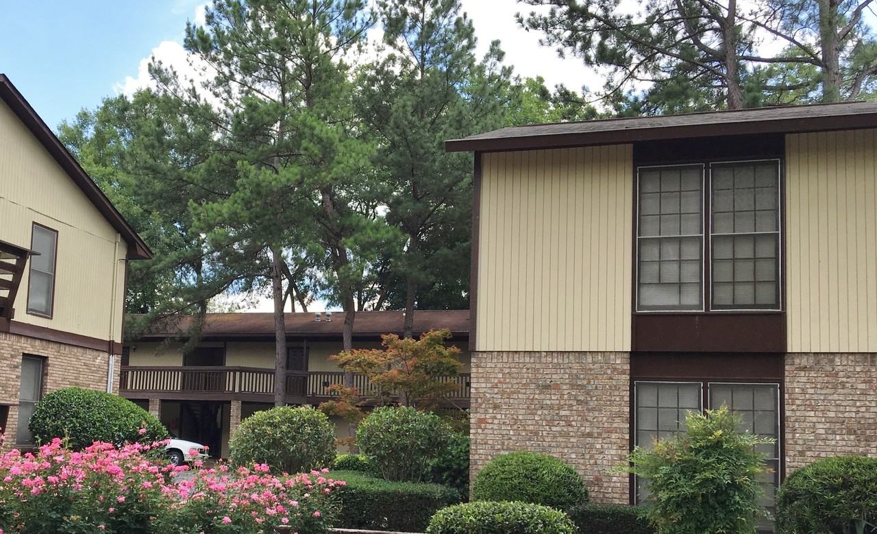 Kopak Apartments - Photo 6 of 11