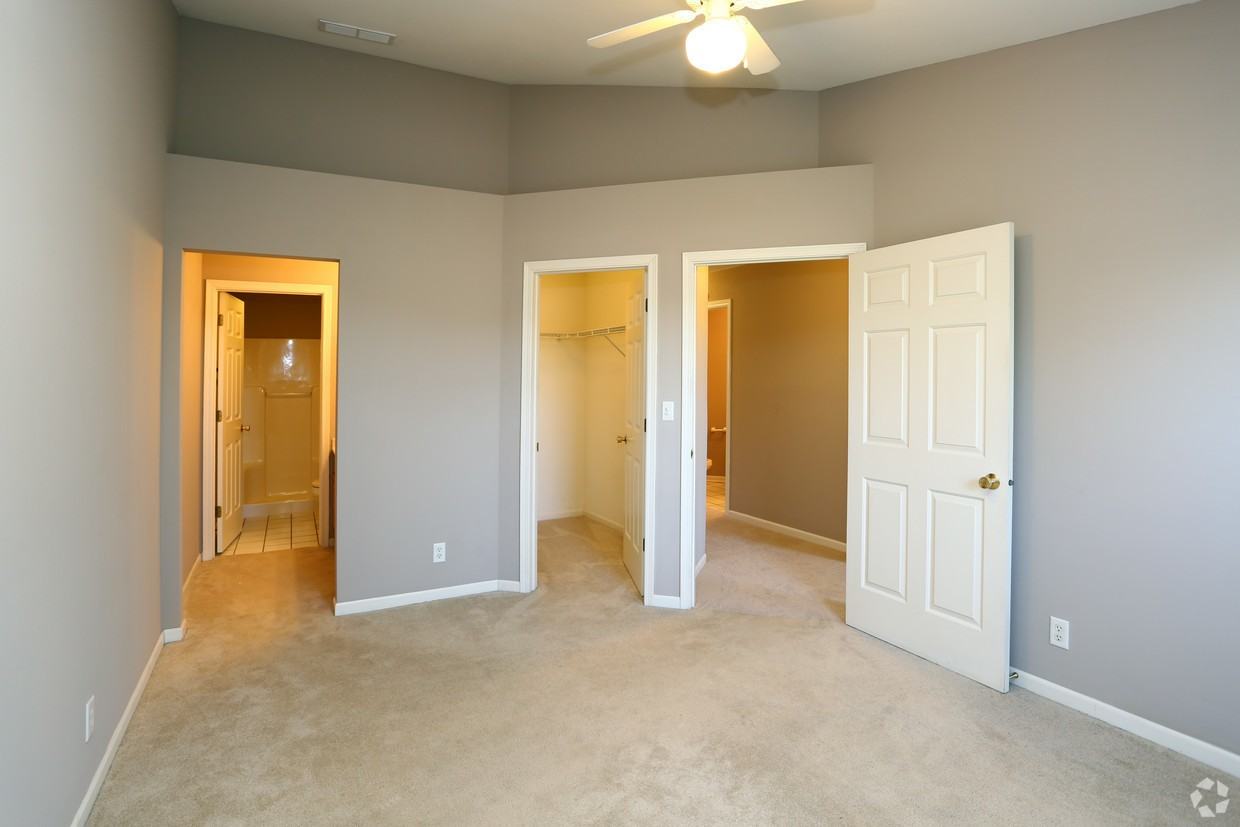 The Gardens on Prairie Rose - Photo 2 of 22