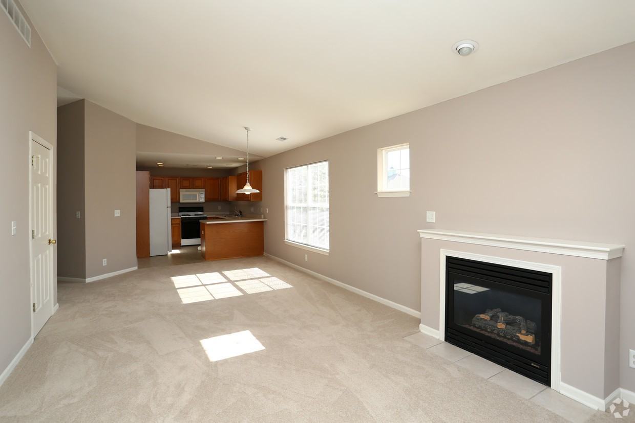 The Gardens on Prairie Rose - Photo 3 of 22