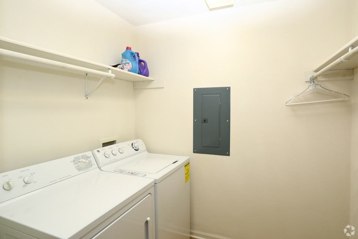 The Gardens on Prairie Rose - Photo 4 of 22