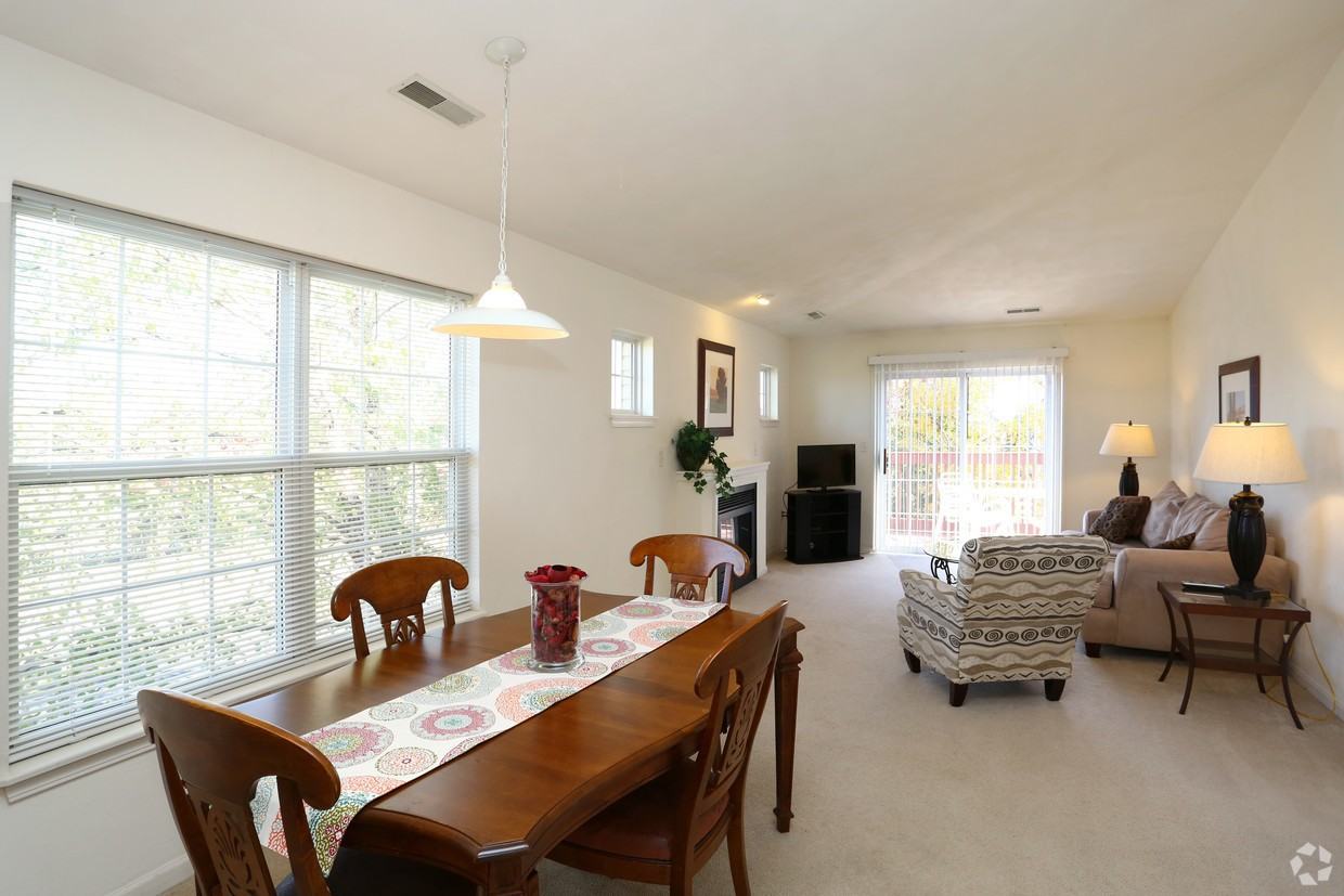 The Gardens on Prairie Rose - Photo 6 of 22