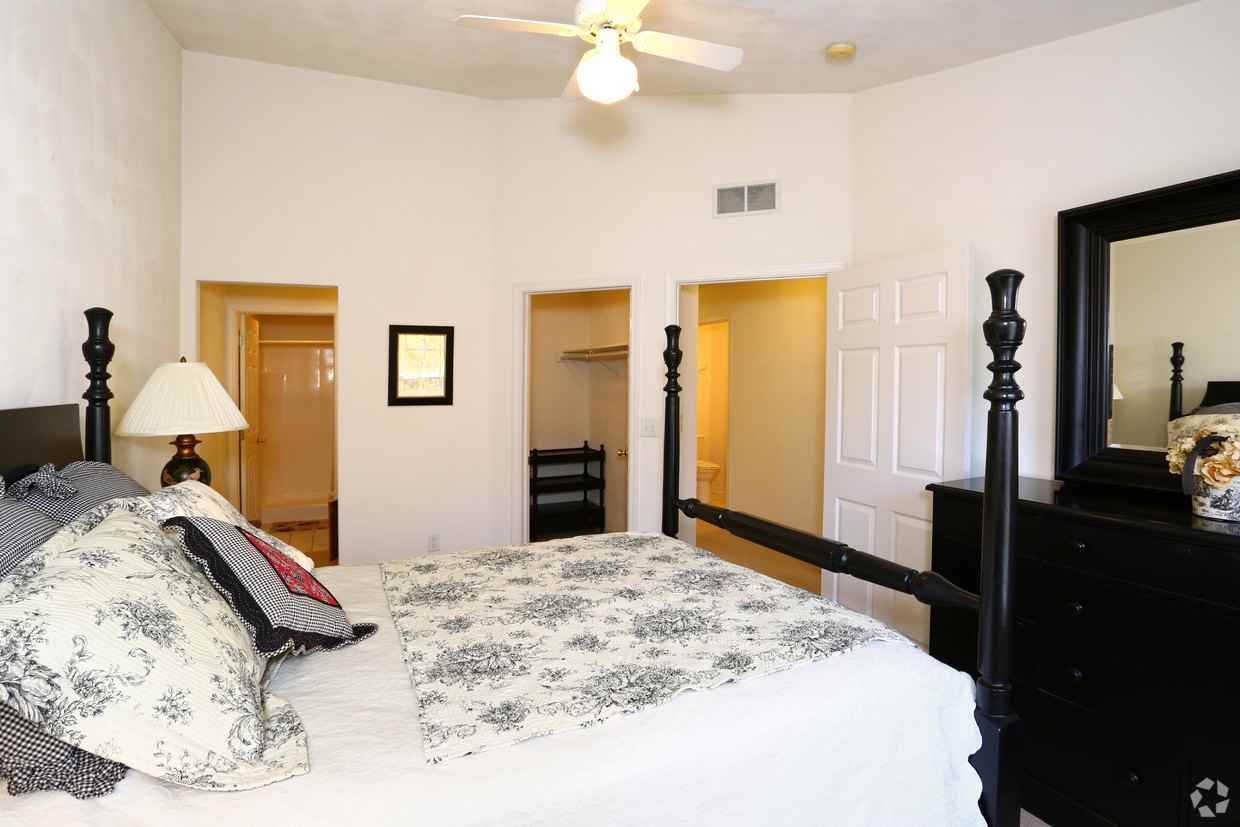 The Gardens on Prairie Rose - Photo 7 of 22