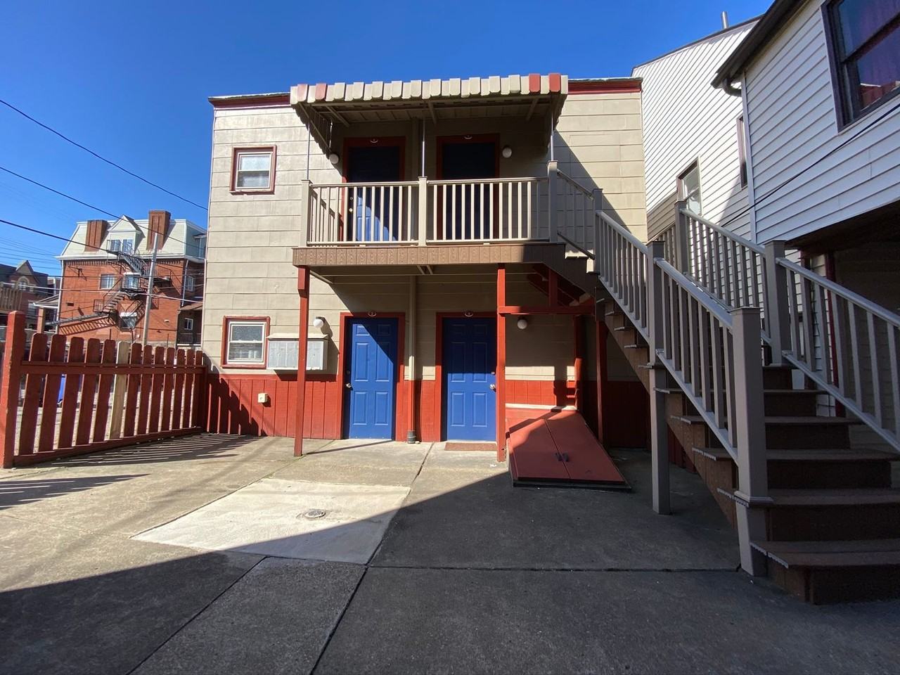 pr 3808 - Photo 7 of 14