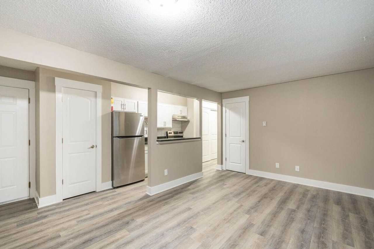 407 S. Grant Street - Photo 3 of 4