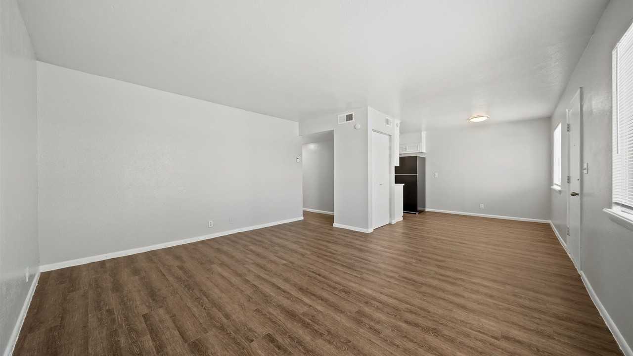 Madison Park Apartments - Photo 7 of 16