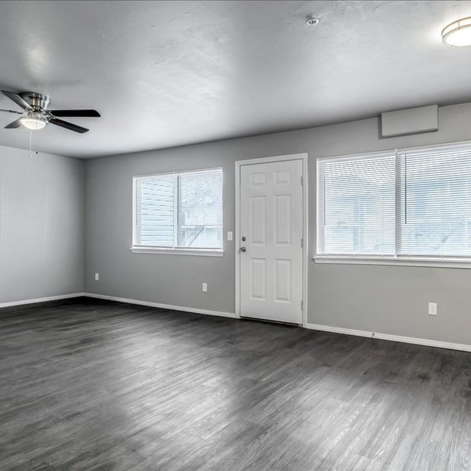 Portland Park Apartments - Photo 6 of 27