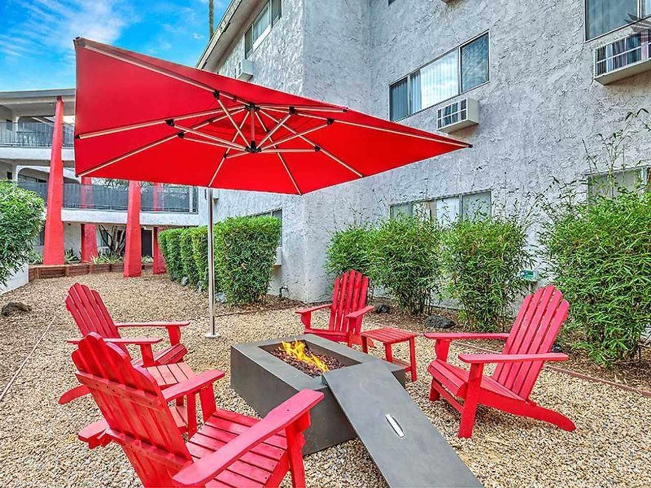 Luxe 1801 - Photo 7 of 50