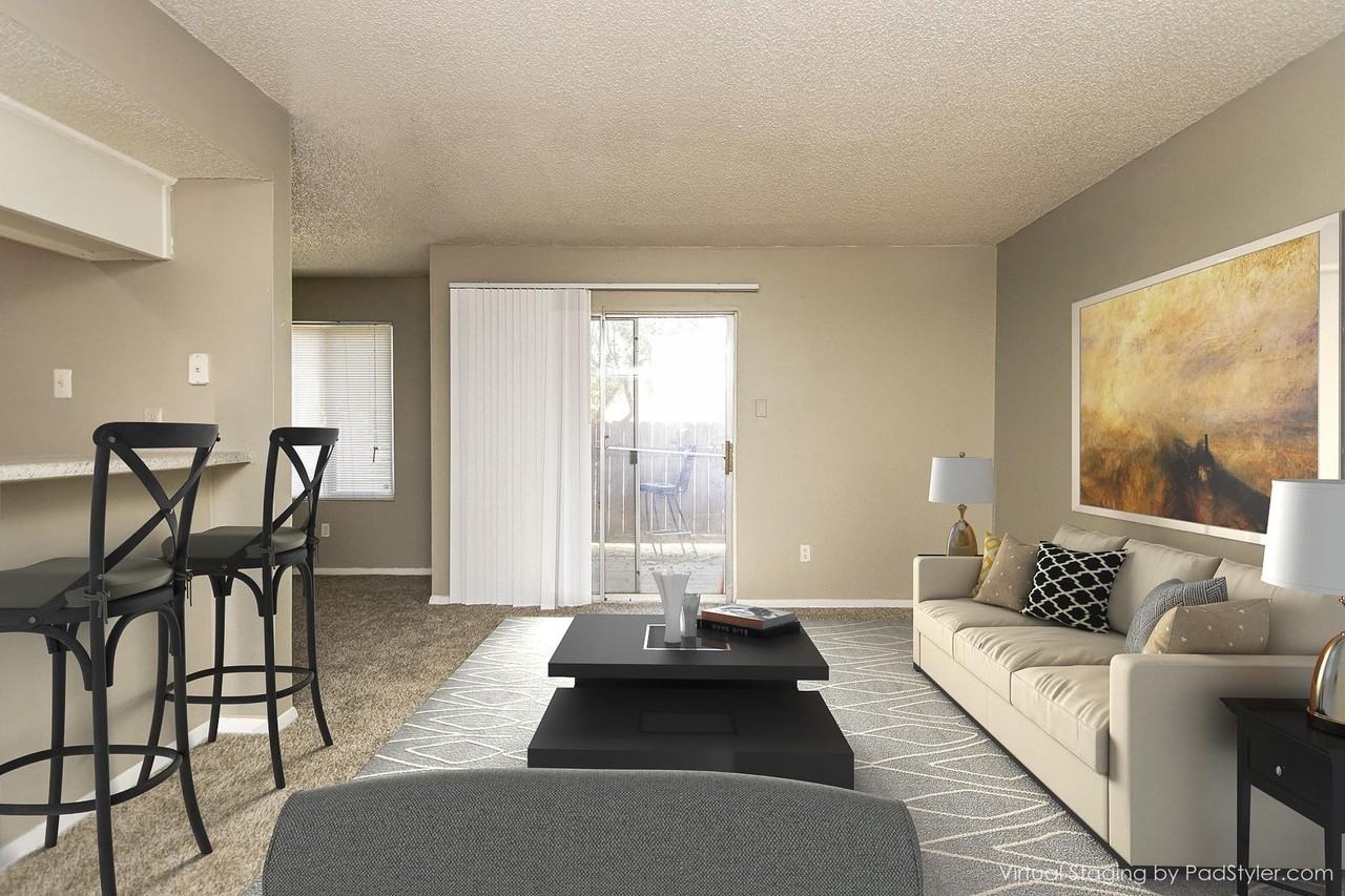 Barrington Hills Apartments - Photo 5 of 36