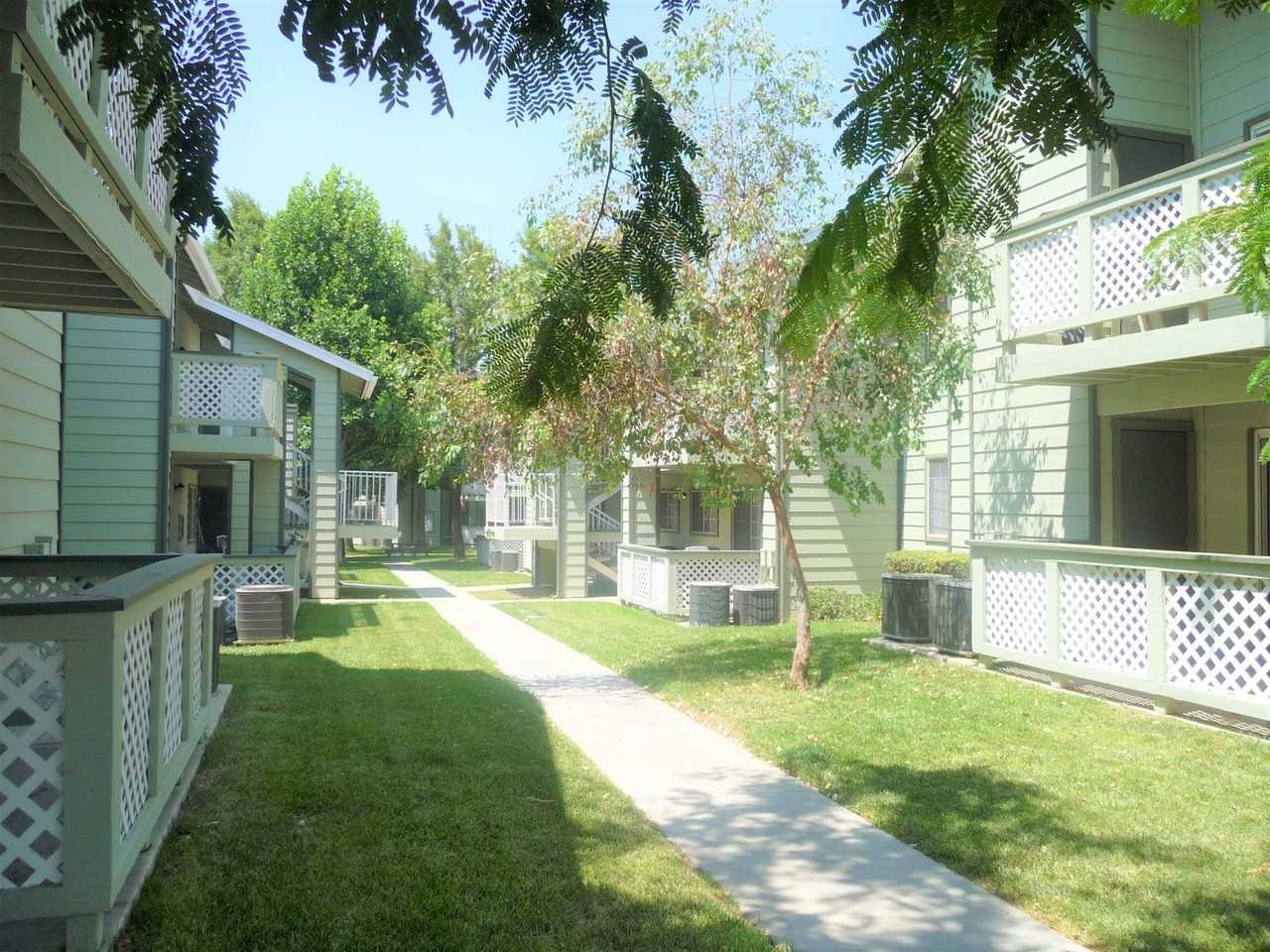 67 - Photo 3 of 18