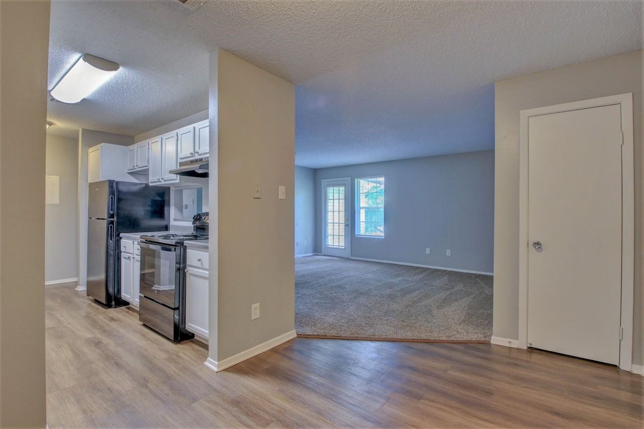 The Grove on Brockington - Photo 5 of 35