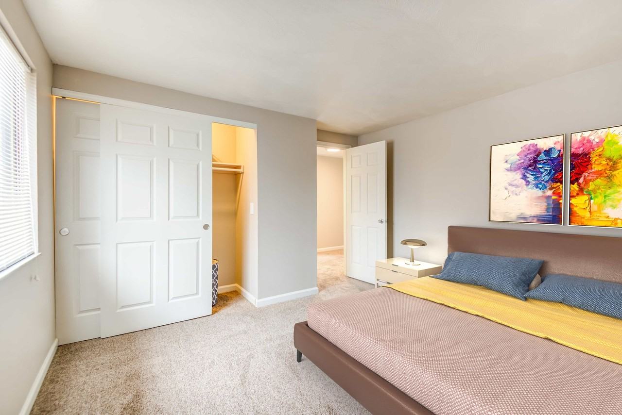 ESTATES ON MAIN - Photo 6 of 50